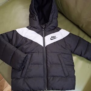 Nike Kids Black and White Puffer Jacket